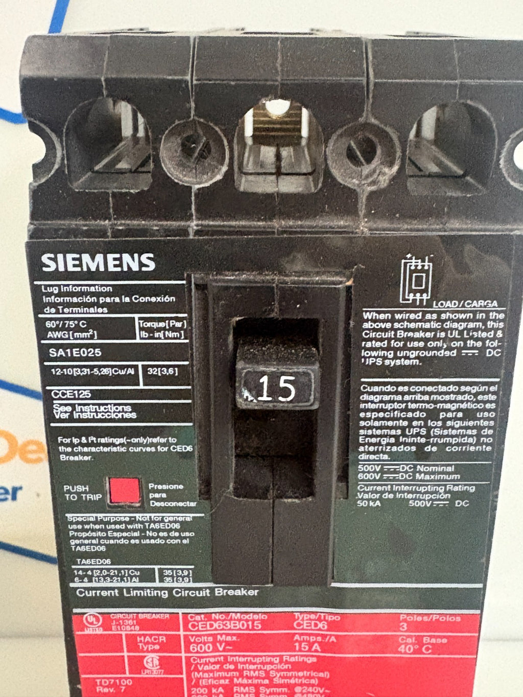 SIEMENS 15 AMP CIRCUIT BREAKER CED 63B015 1