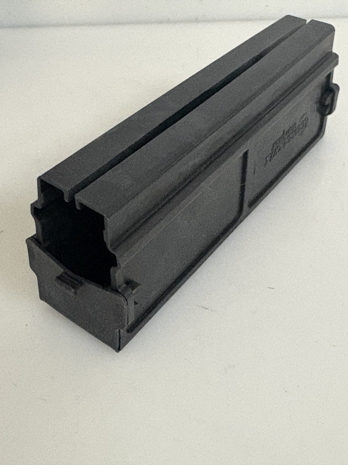 LOT OF 16 KONECRANES COVER 52513388