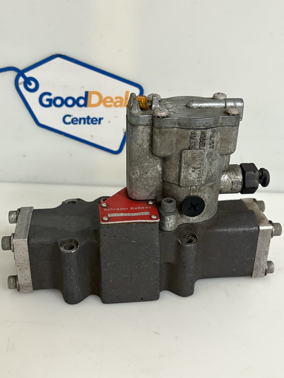 PARKER SCHRADER BELLOWS PILOT VALVE L545-30-102