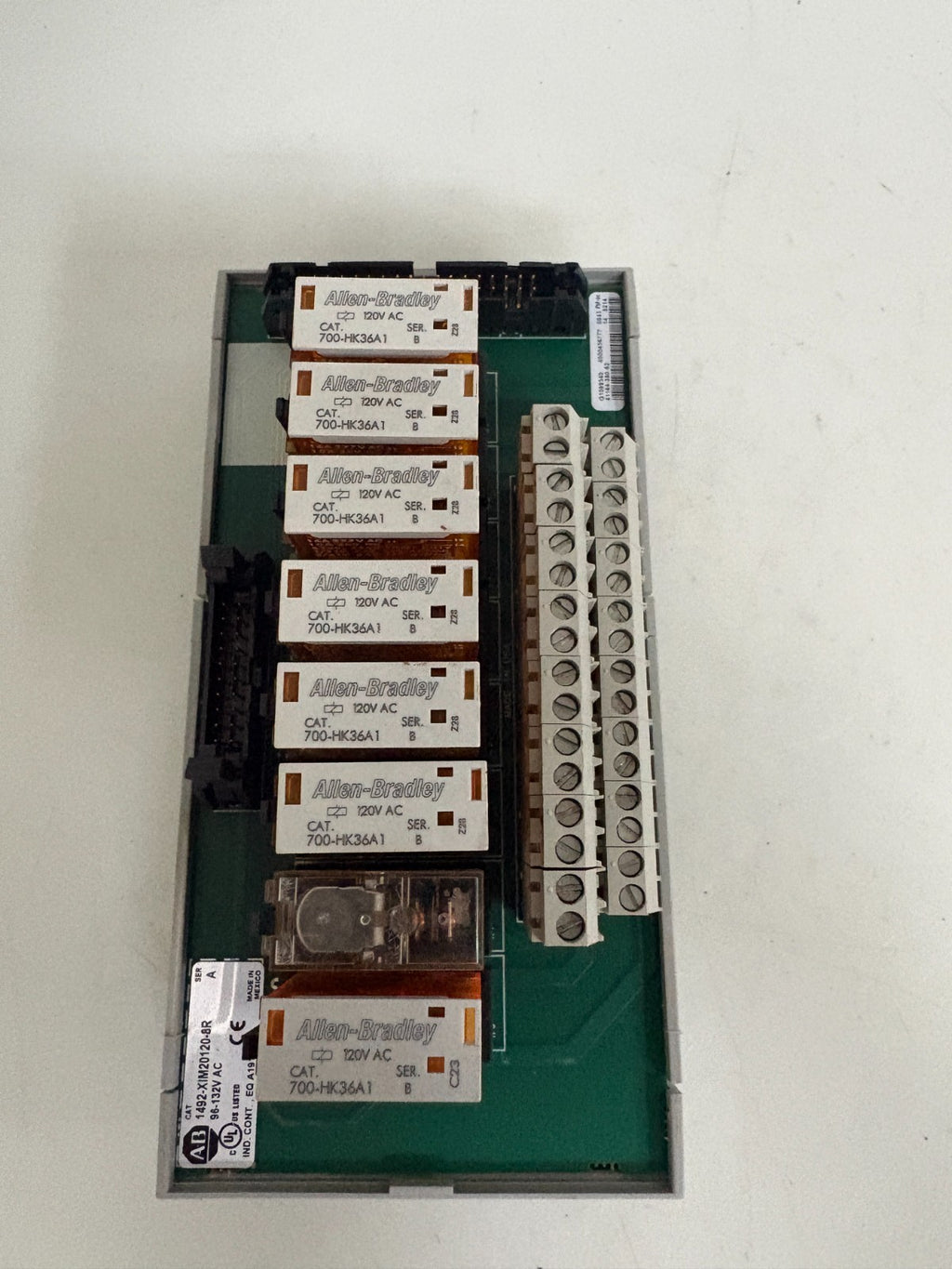 ALLEN BRADLEY FUSED TERMINAL BLOCK 1492-XIM20120-8R A