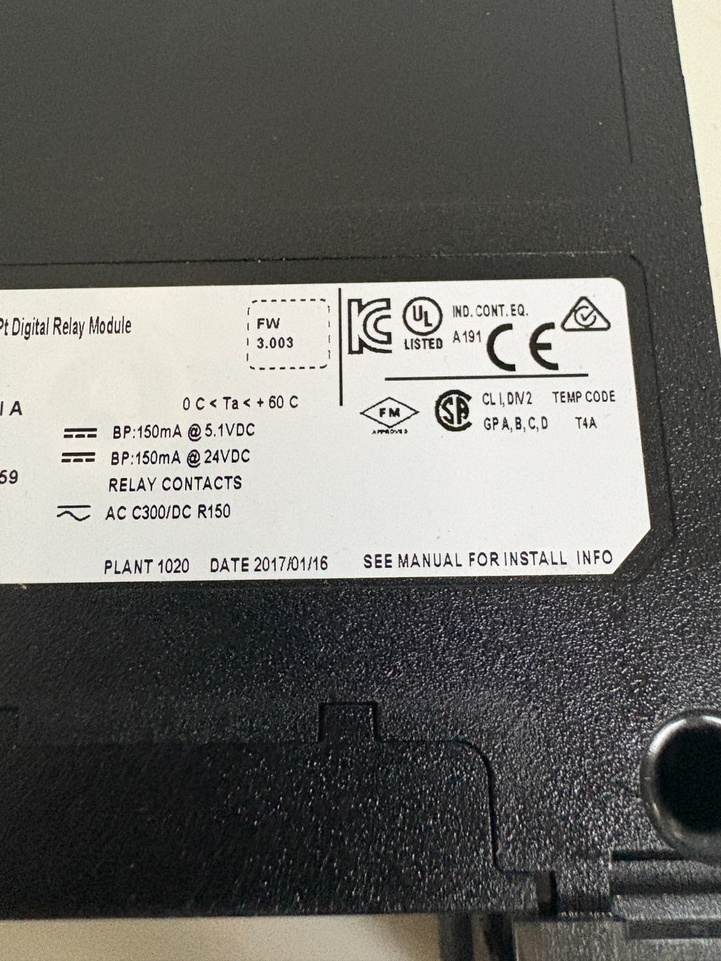 ALLEN BRADLEY CONTROLOGIX 16 PT DIGITAL RELAY MODULE 1756-0W16I A