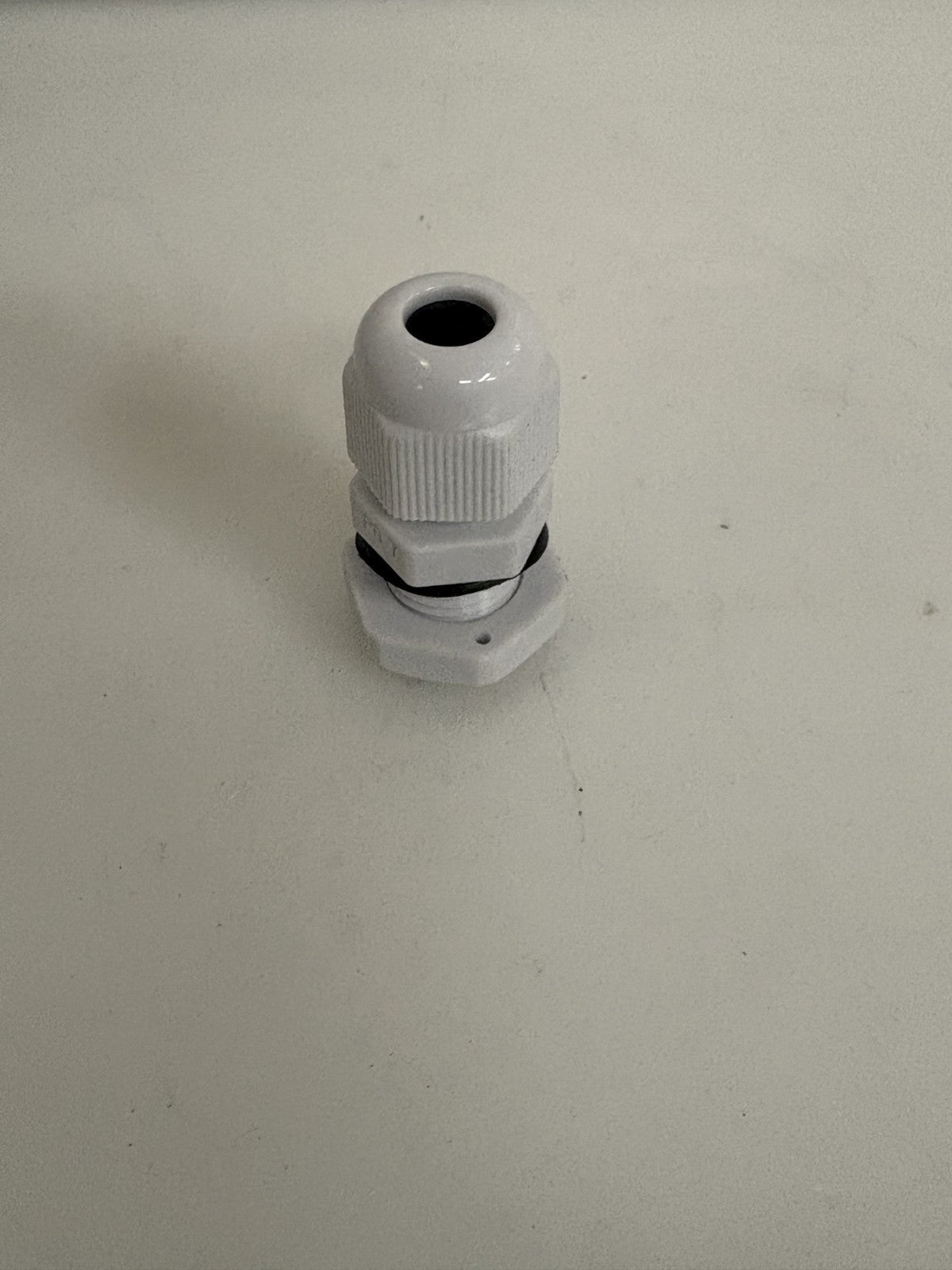 BUD INDUSTRIES CABLE GLAND 3.05-6 1MM PG7 #IPG-22274-G 75+/BAG1