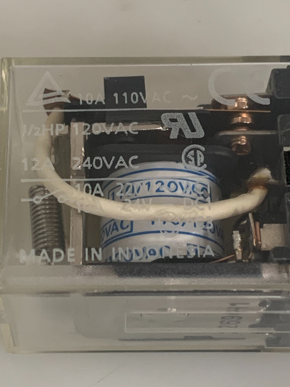 LOT OF 5 OMRON RELAY LY2