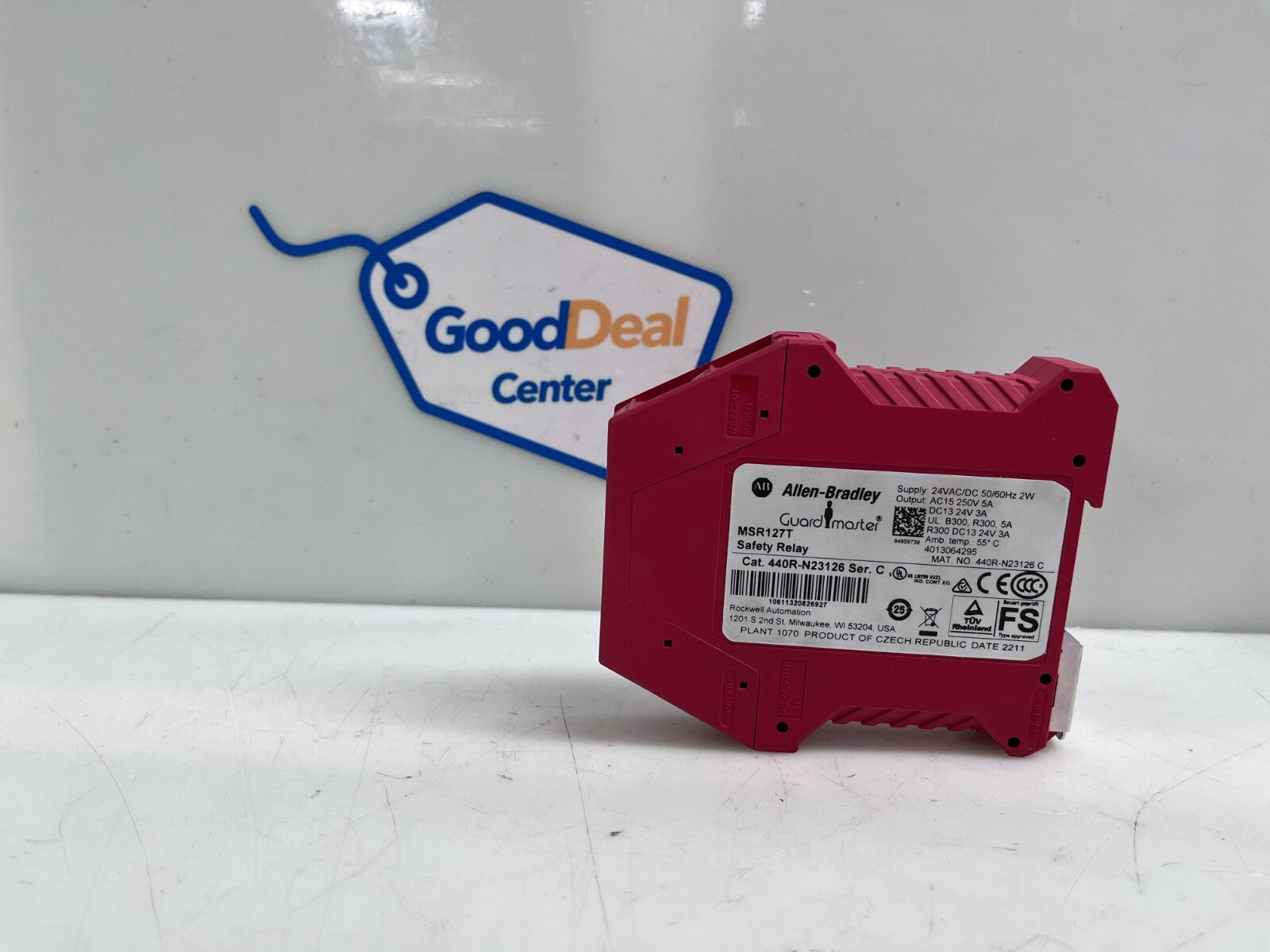 ALLEN-BRADLEY 440R-N23126 Guard Master Safety Relay SER C1