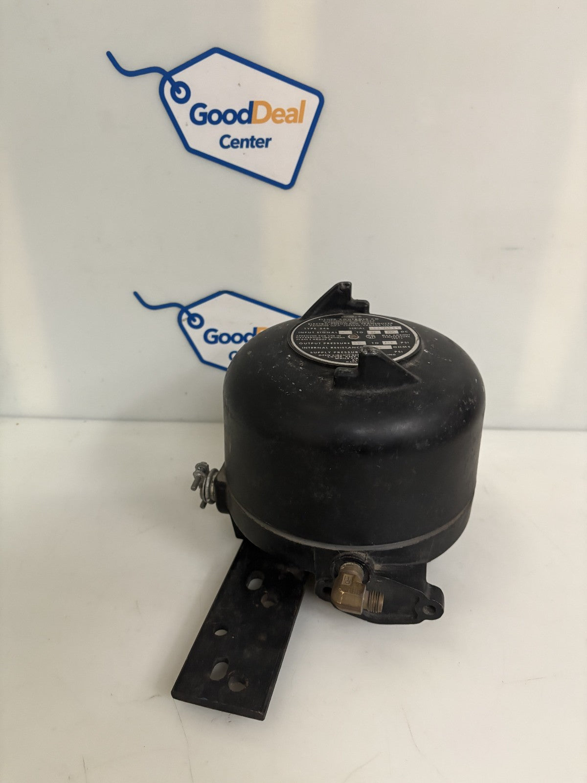 FISHER CONTROLS CO. ELECTRO PNEUMATIC TRANSDUCER TYPE 546