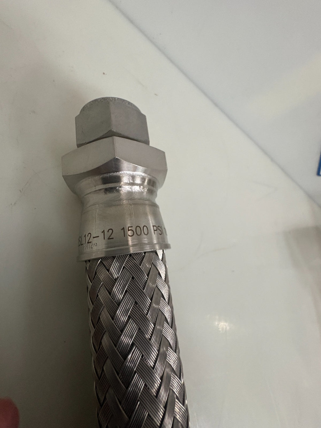 SWAGELOK S.STEEL 3/4 FLEXIBLE HOSE SS-FM12SL12SL12-121