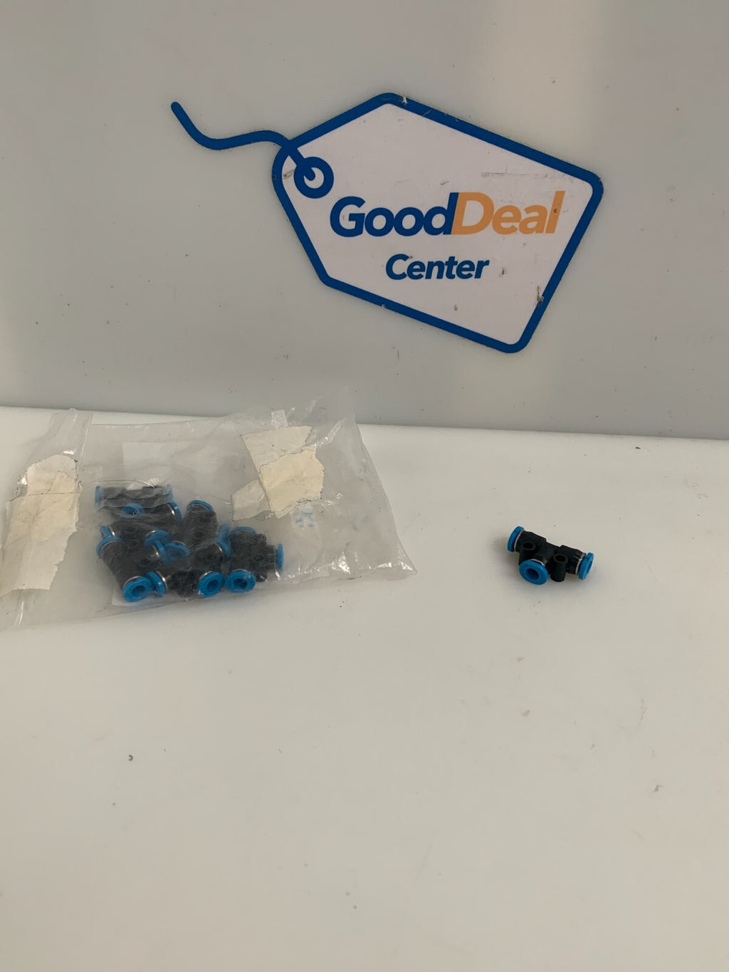 FESTO  Pneumatic Tee Connector Fitting  QSMT-4  153366   (Bag of 7)0