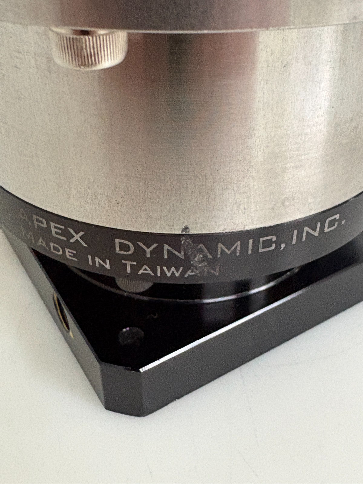 APEX DYNAMIC GEAR MOTOR 030:1 MODEL AE120 1