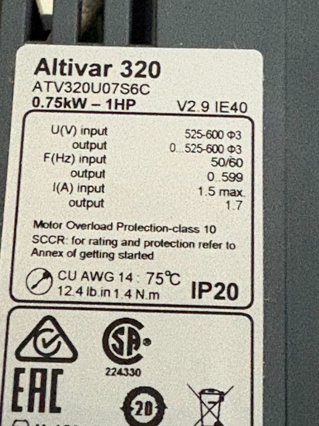 SCHNEIDER ALTIVAR MACHINE 320 MOTOR DRIVE 1HP ATV320U07S6C