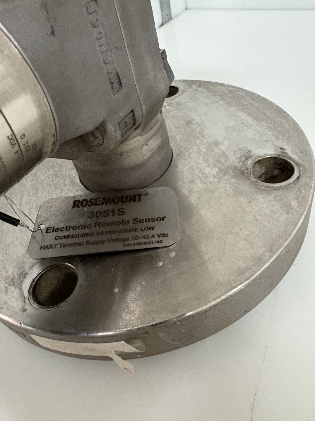 ROSEMOUNT PRESSURE TRANSMITTER 300ERSS2AA W/REMOTE SENSOR 30511